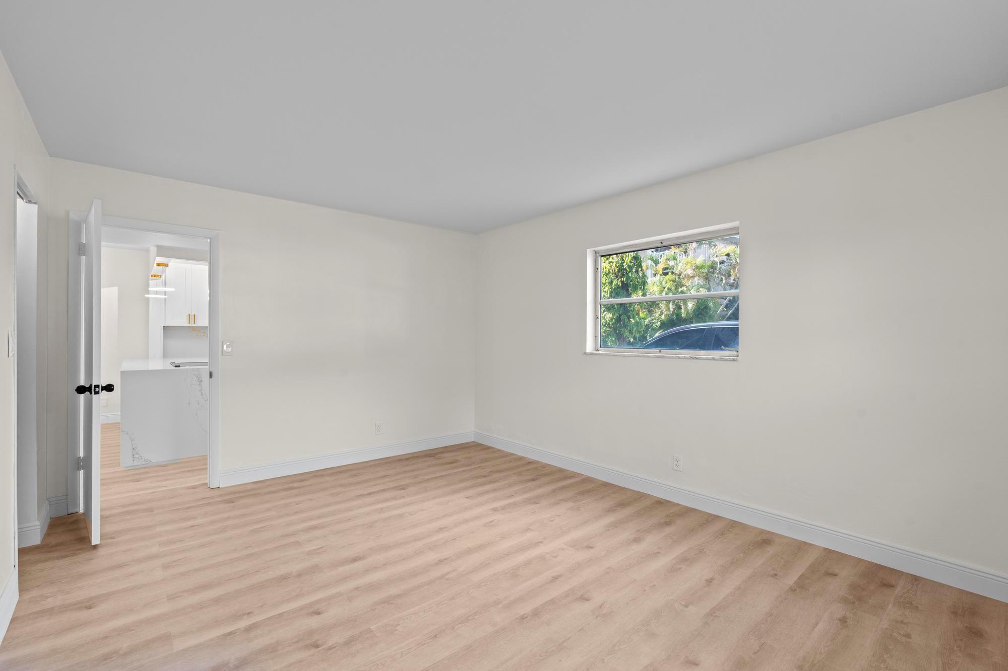 LAKE CLARKE GARDENS CONDO - Residential