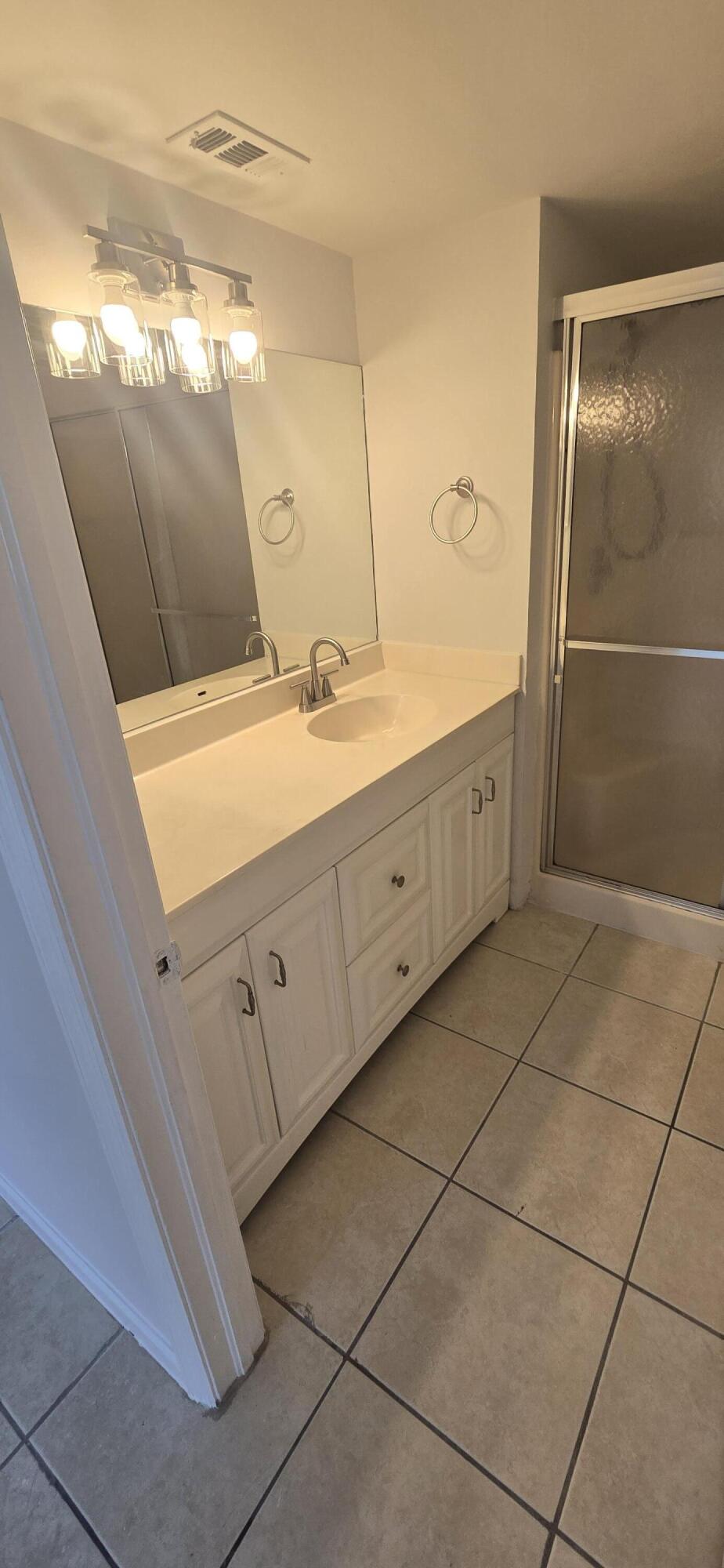 PALM BEACH TRACE CONDO - Residential