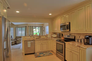 WELLINGTON TR 42B - Residential Lease