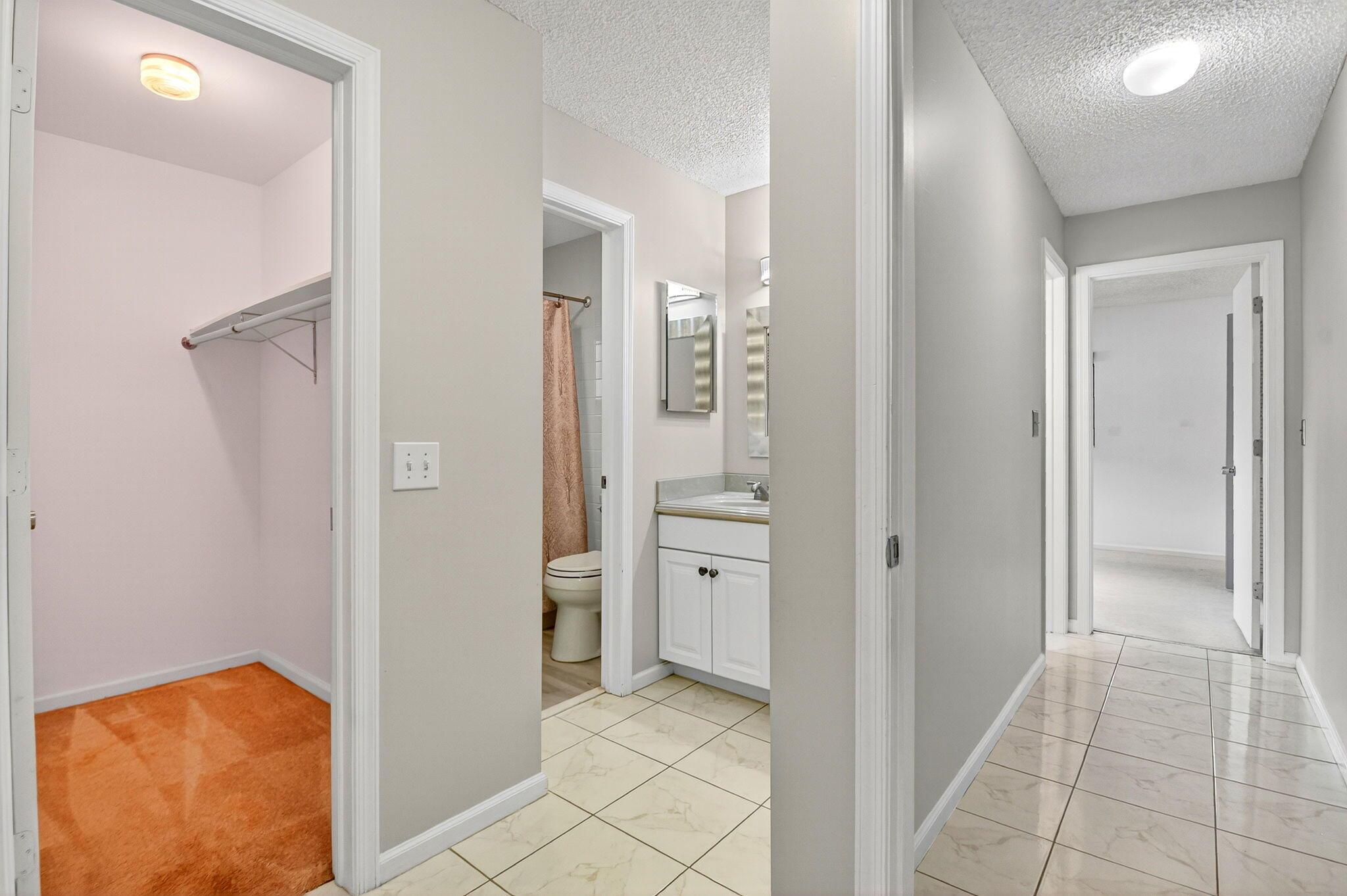 GREENTREE VILLAS CONDO - Residential Lease