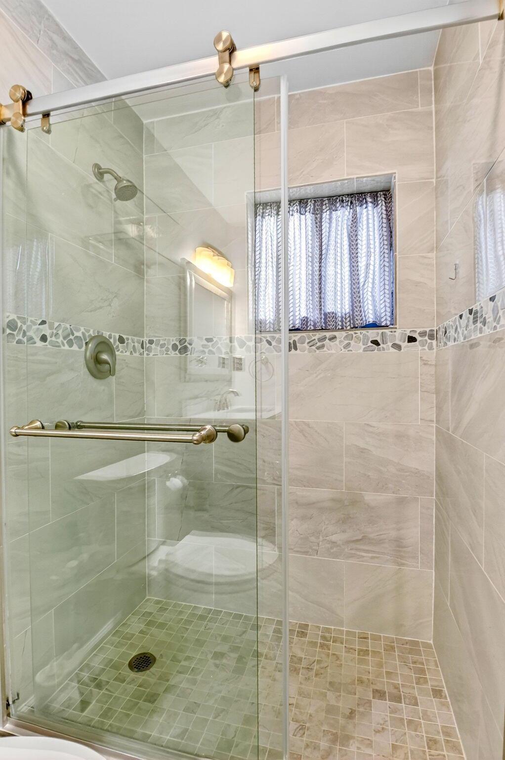 GREENTREE VILLAS CONDO - Residential Lease