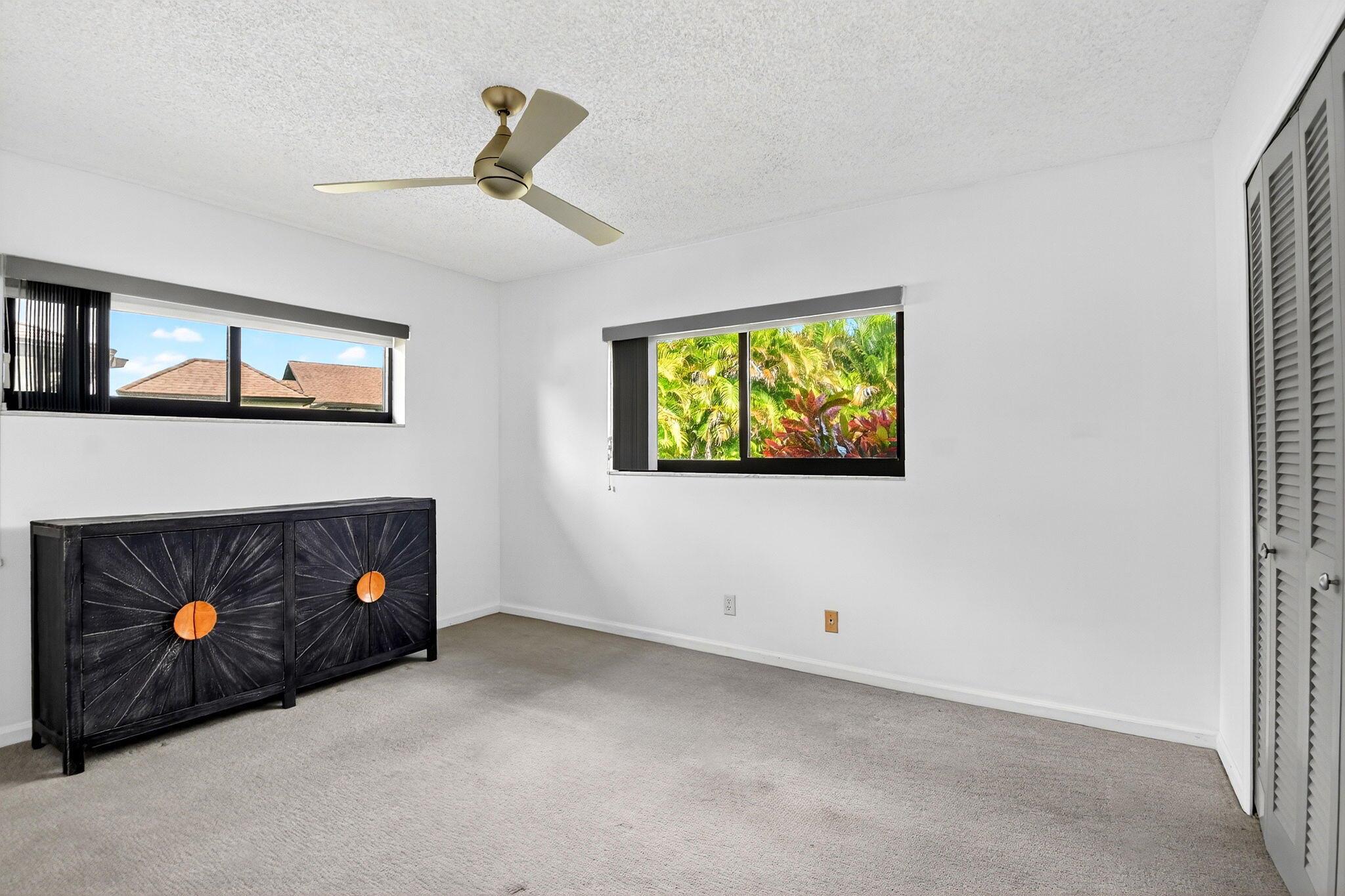 GREENTREE VILLAS CONDO - Residential Lease