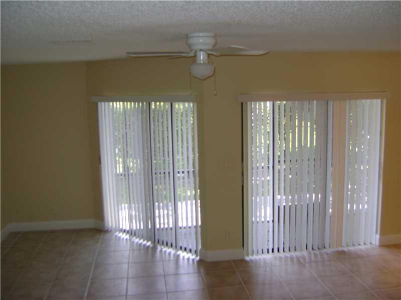 CYPRESS POINTE CONDO - Residential Lease