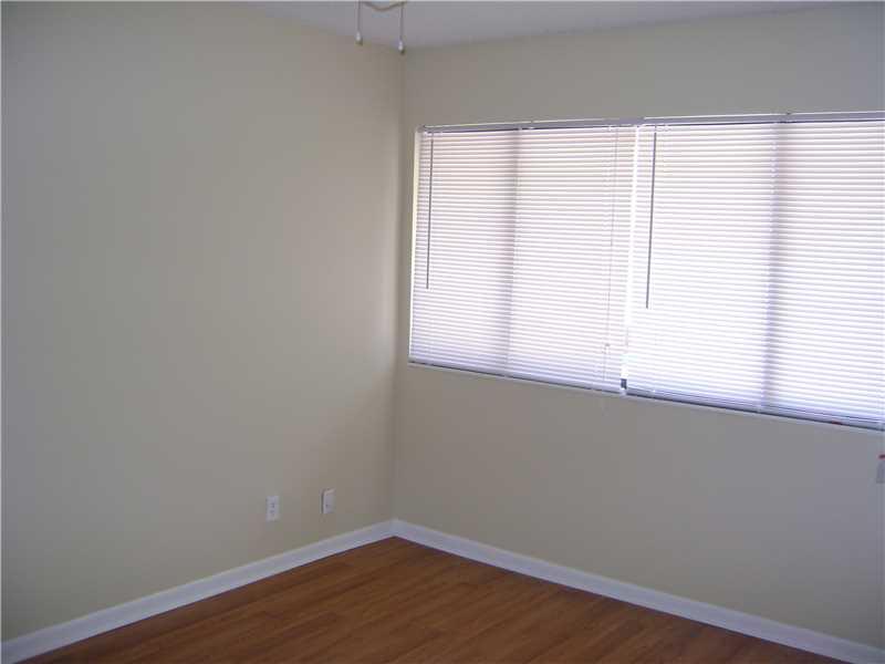 CYPRESS POINTE CONDO - Residential Lease