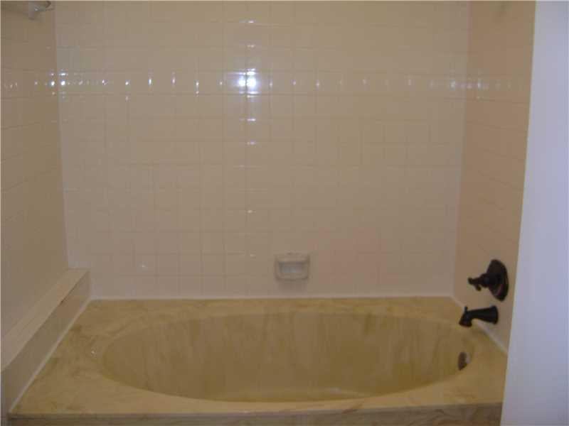 CYPRESS POINTE CONDO - Residential Lease