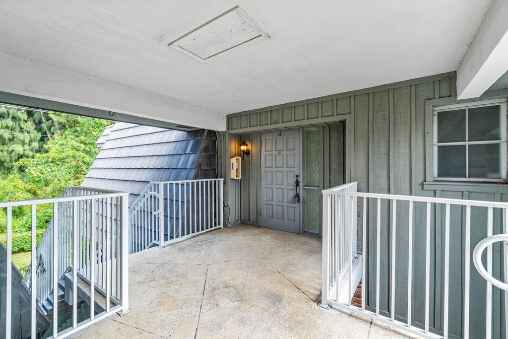 Photo of 408 Pine Tree Court #12, Atlantis, FL 33462 (MLS # R10982167)