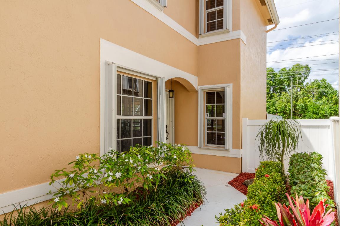 KENSINGTON SOUTH - Residential