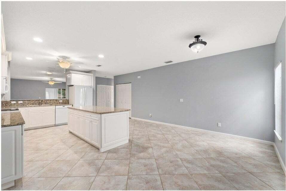 MEADOWS AT PORT ST LUCIE - Residential