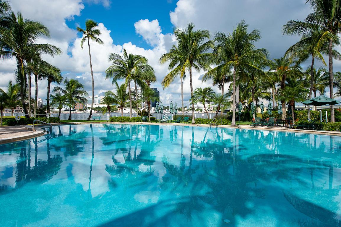 PALM BEACH TOWERS CONDO - Residential