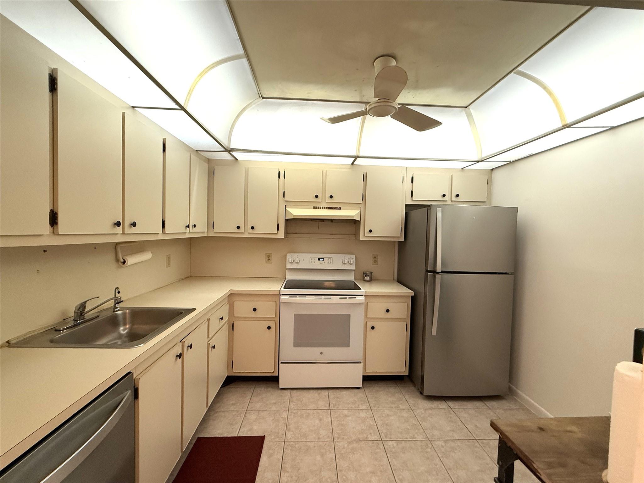 WYNMOOR - Residential