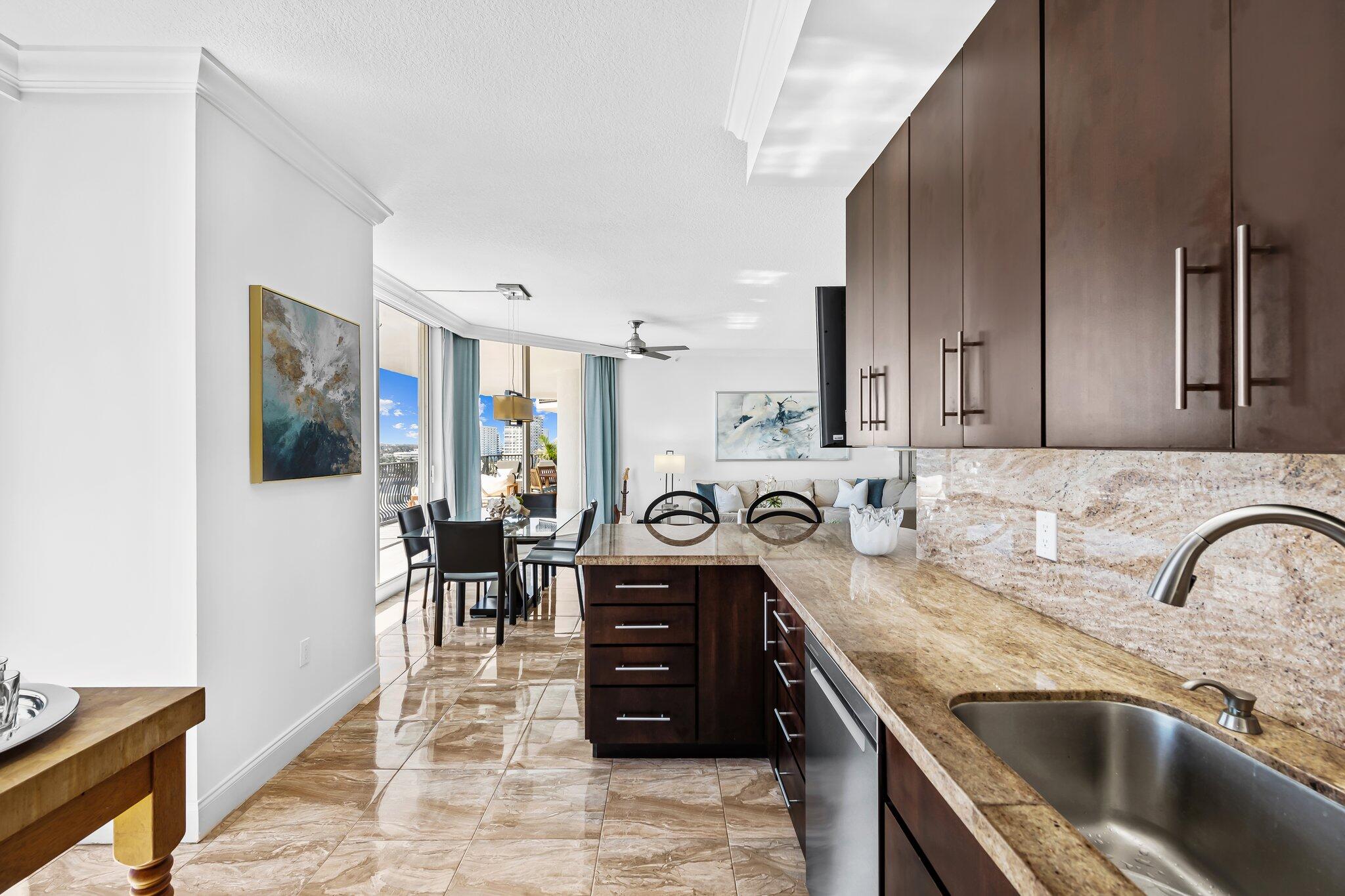 JACKSON TOWER LAS OLAS CONDO - Residential