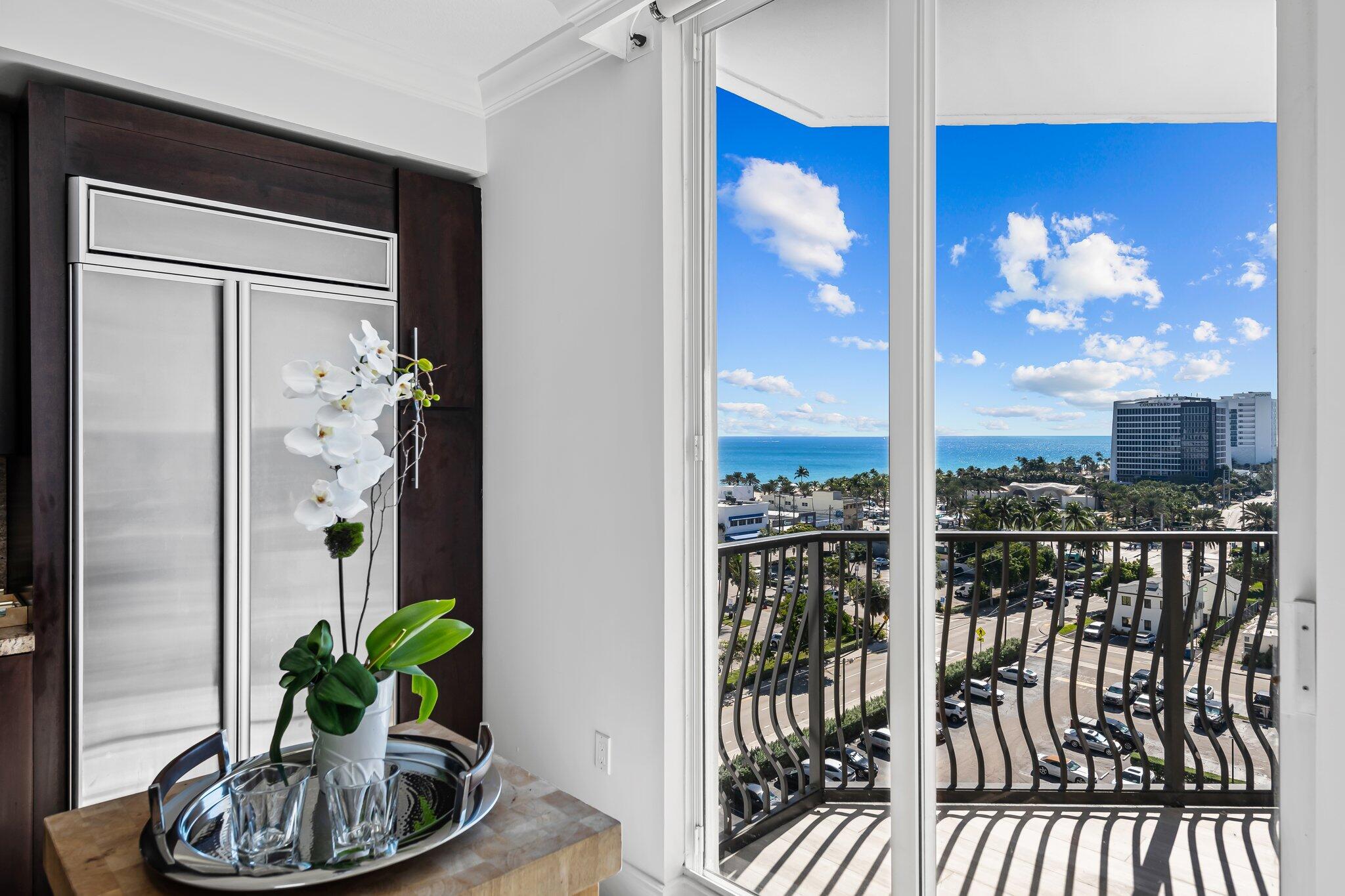 JACKSON TOWER LAS OLAS CONDO - Residential