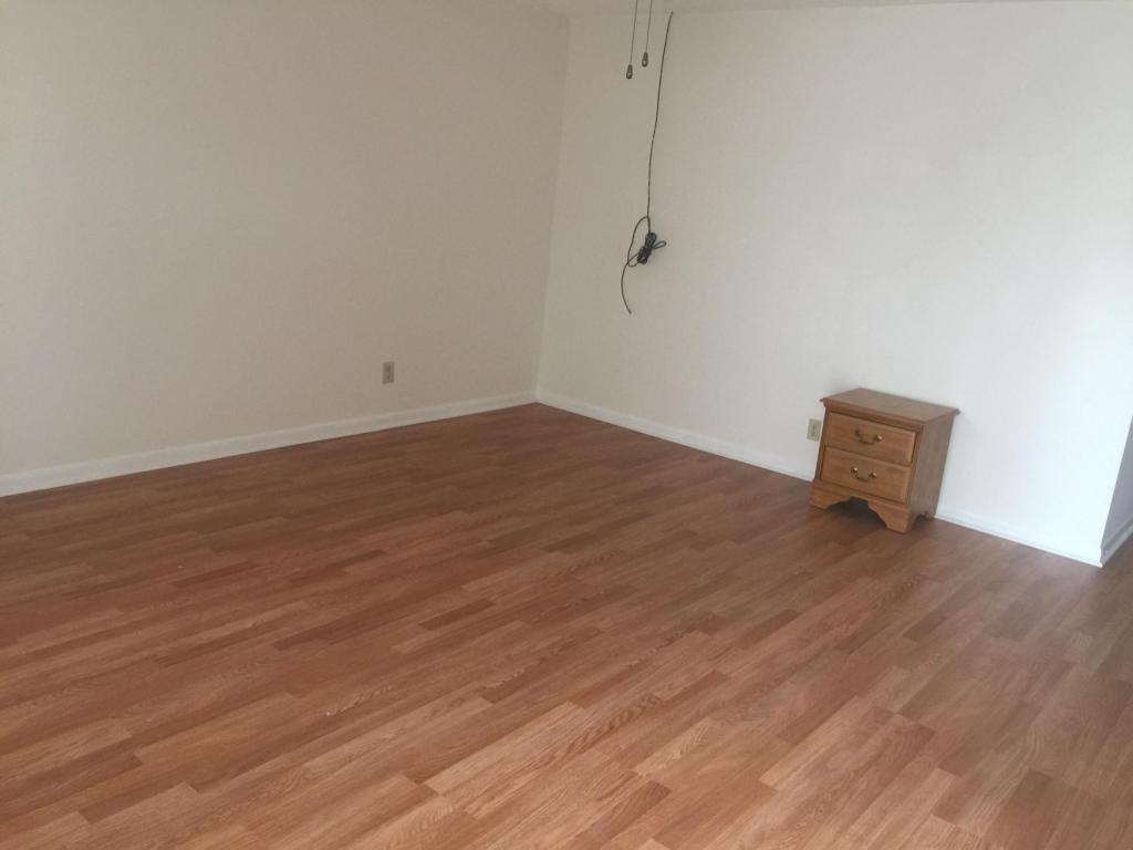 KINGS POINT CAPRI CONDOS - Residential Lease