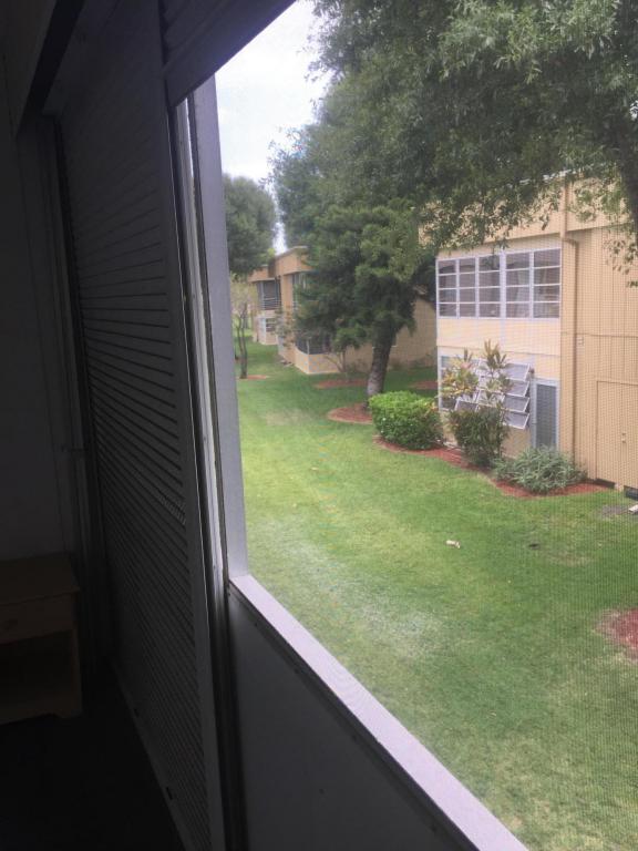 KINGS POINT CAPRI CONDOS - Residential Lease