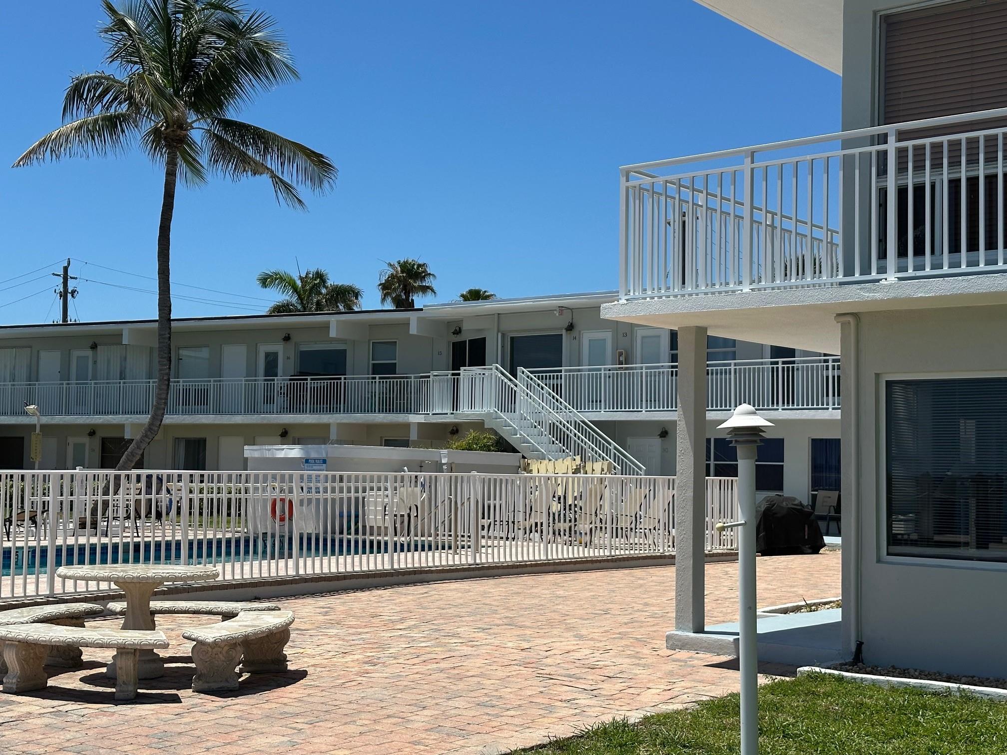 Enjoy coastal living at its best in this beautifully maintained 1-bedroom, 1-bath condo located right on the scenic Hillsboro Inlet. Highlights - Updated Kitchen Modern finishes with plenty of storage and counter space.
Flexible Furnishing Available furnished or unfurnished to suit your needs. Two sparkling pools, on-site laundry facilities, and serene waterfront views. Lease Options: $2,300 per month for an annual lease. Shorter-term leases available (rental rate dependent on lease length) This condo offers the perfect blend of comfort and convenience in a prime waterfront location—ideal for anyone seeking a relaxed Florida lifestyle.
Location: Minutes from beautiful beaches, restaurants, shopping, and the iconic Hillsboro Lighthouse.