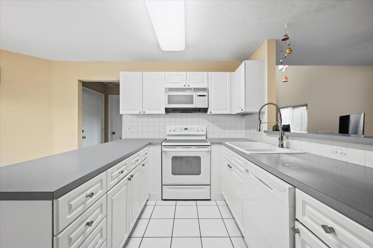 1007 Island Manor Drive