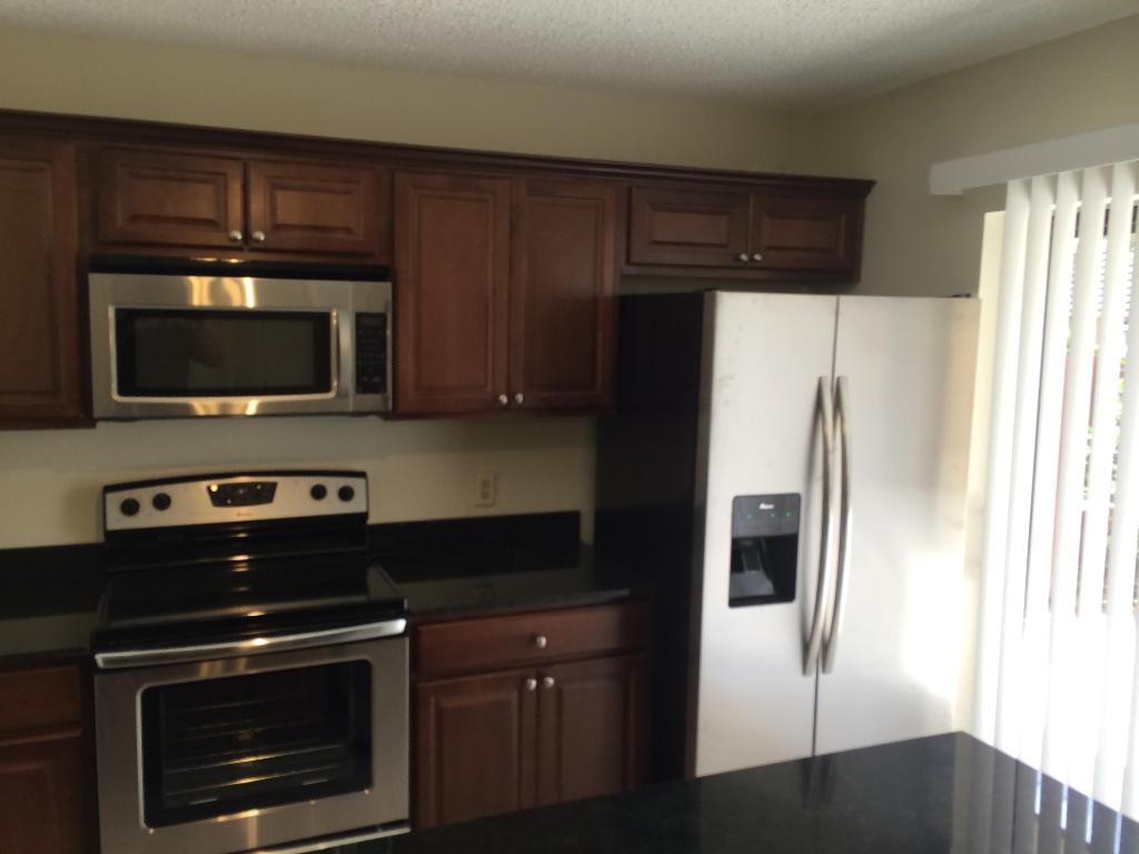 VILLAGE OF SANDALWOOD LAKES 3 - Residential Lease