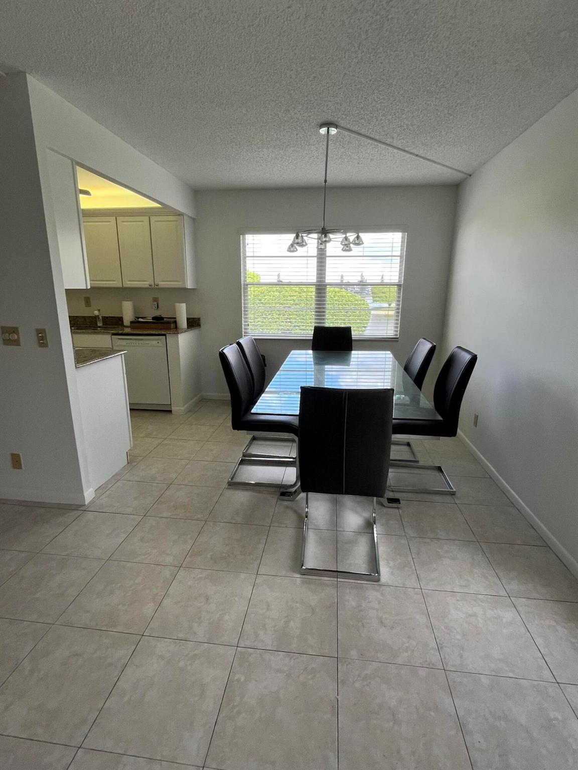 3081 Cornwall E