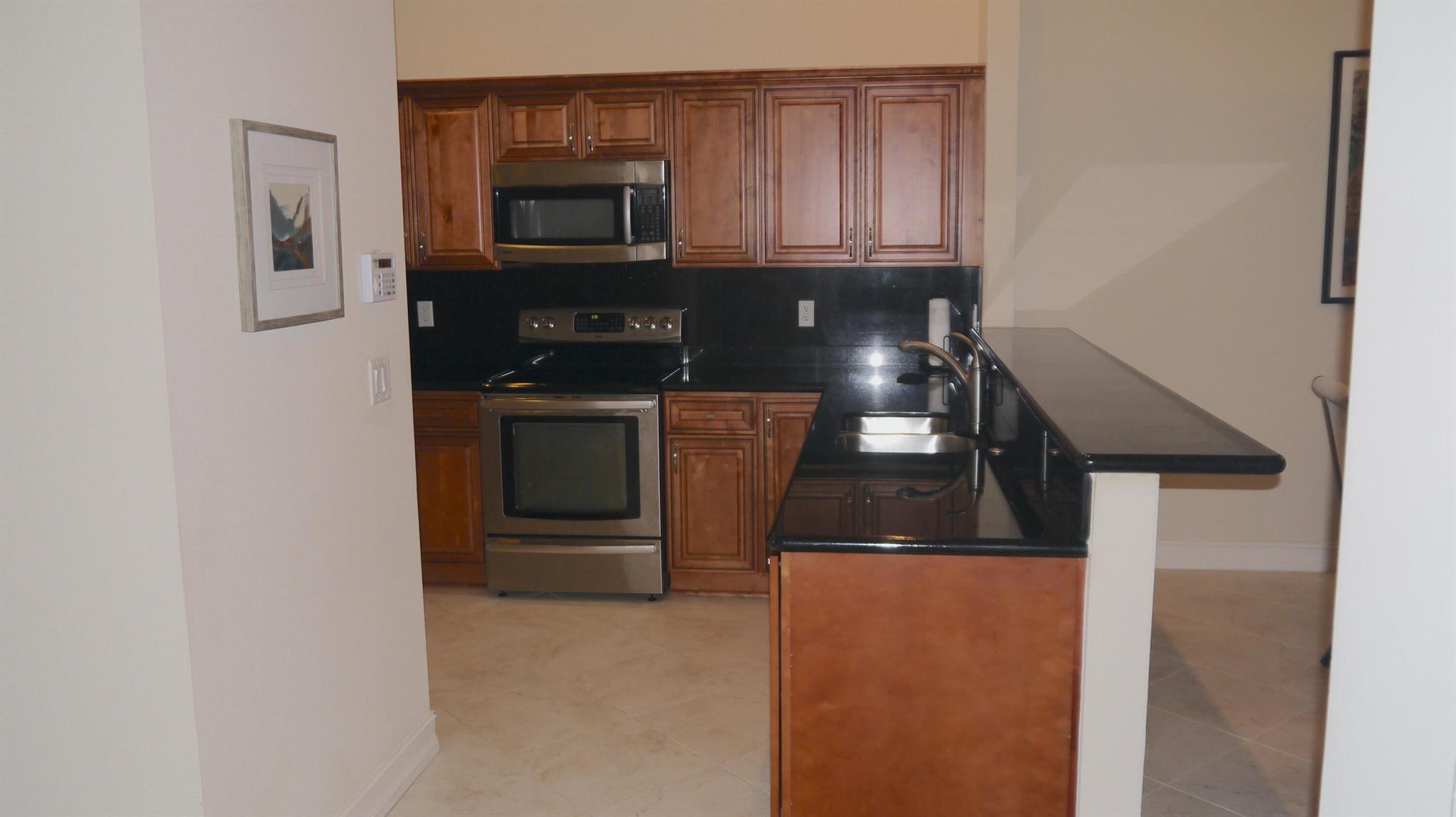 WHISPER WALK SEC E CONDO - Residential