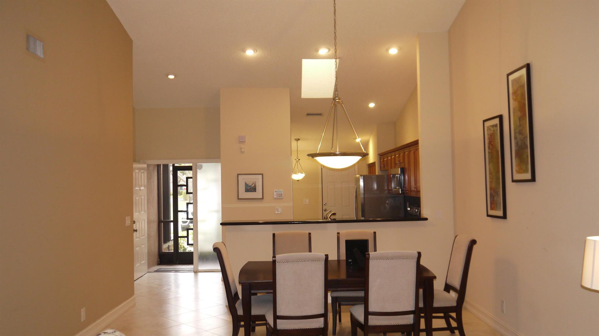 WHISPER WALK SEC E CONDO - Residential