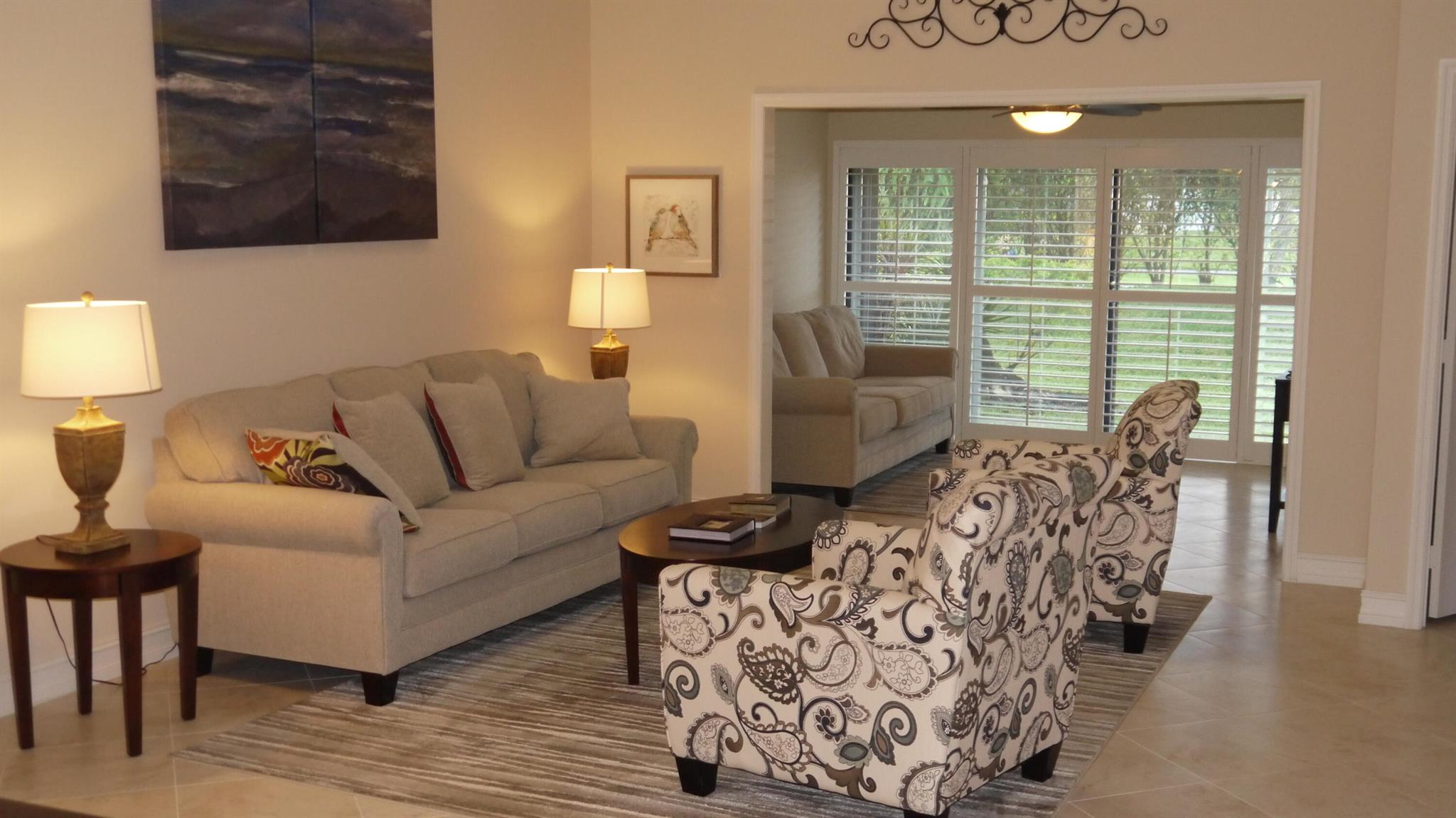 WHISPER WALK SEC E CONDO - Residential