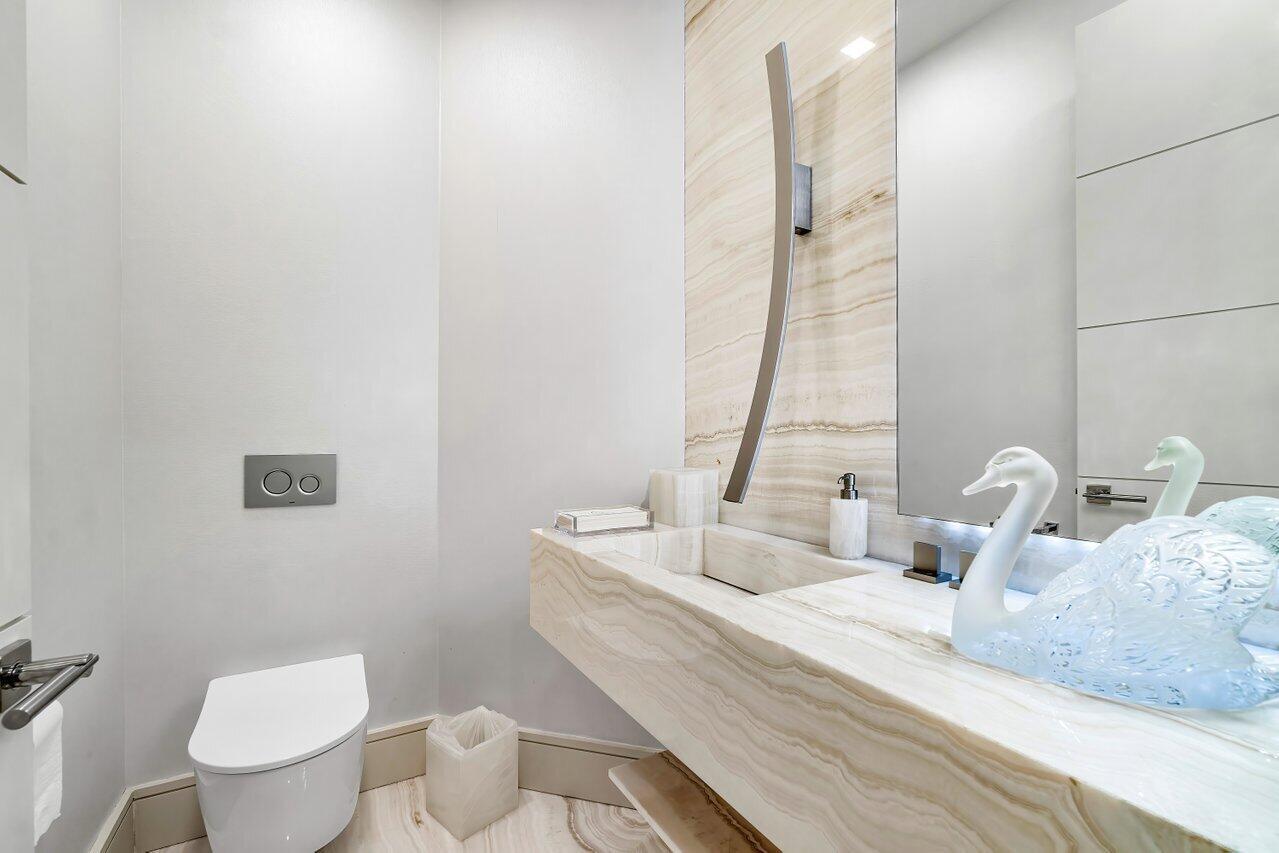 Clubside - Residential Lease