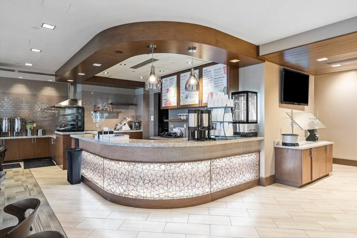 Clubside - Residential Lease