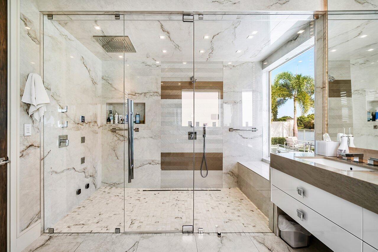 Clubside - Residential Lease