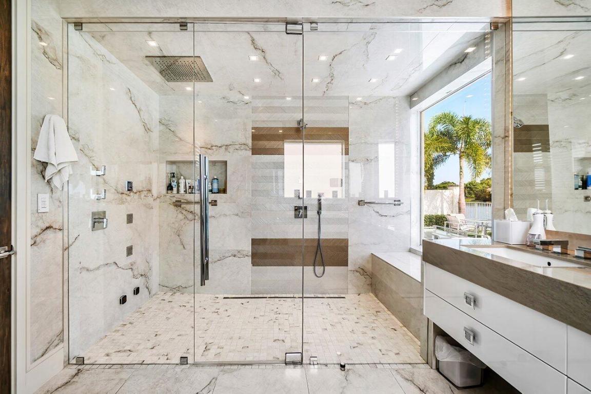 Clubside - Residential Lease