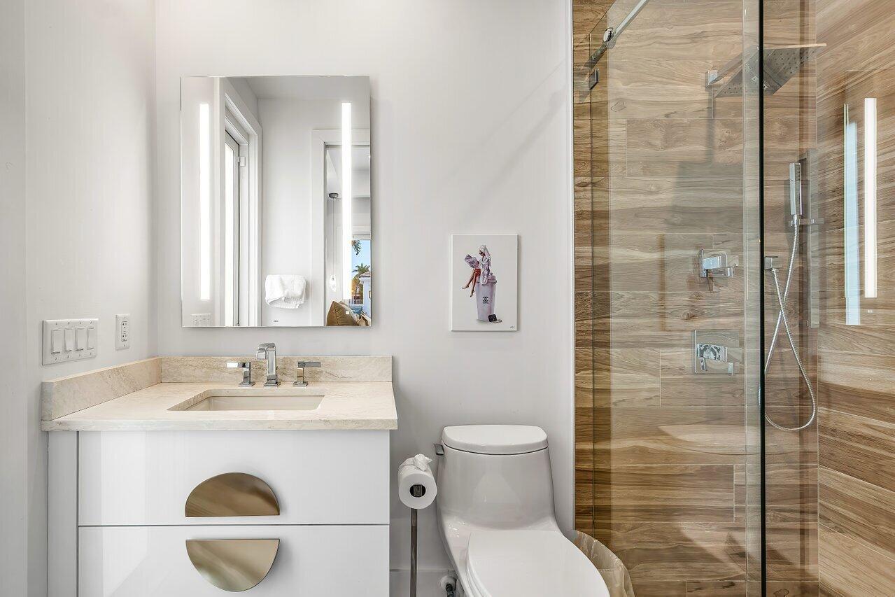 Clubside - Residential Lease