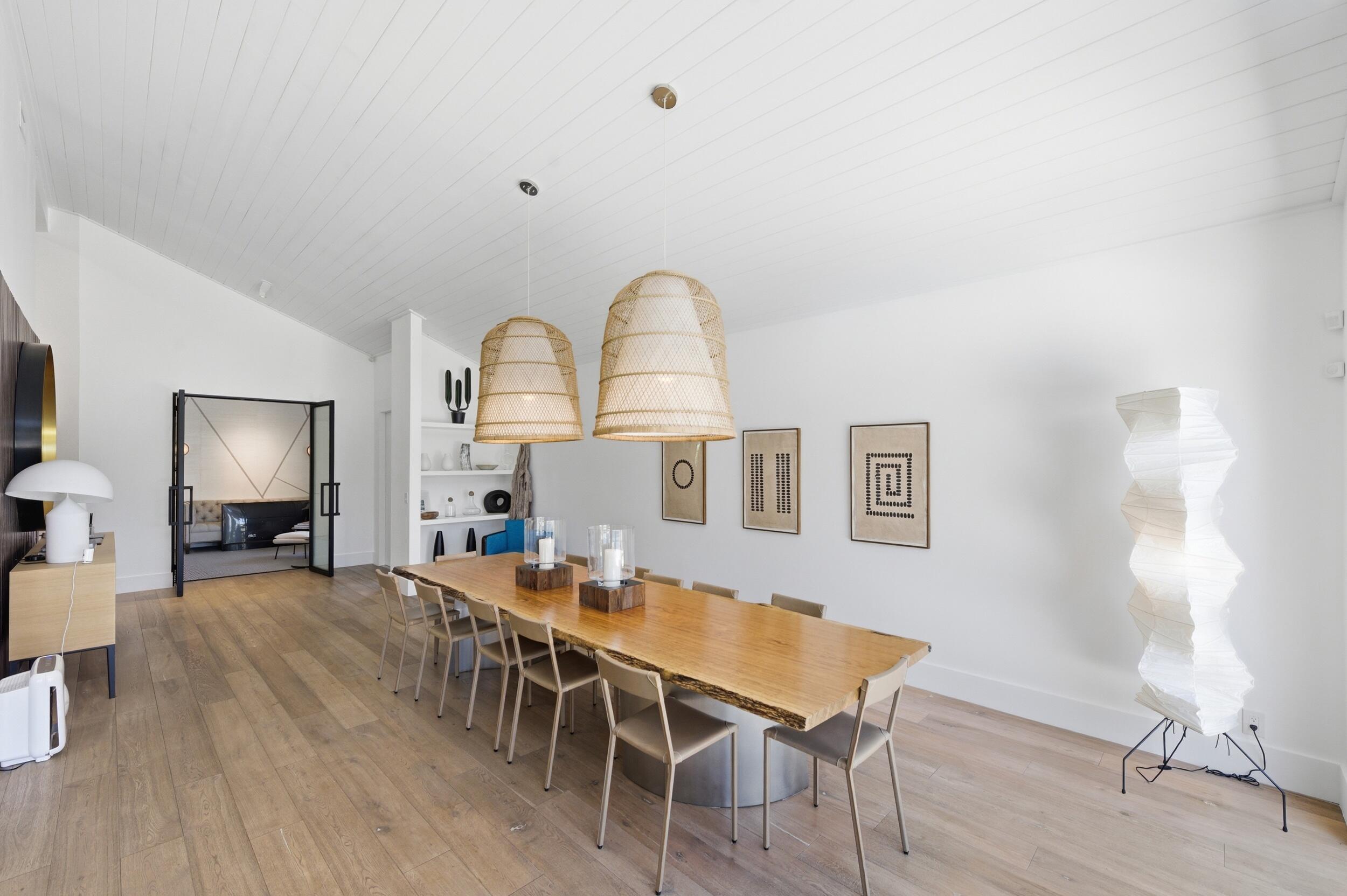 2552 Sheltingham Drive