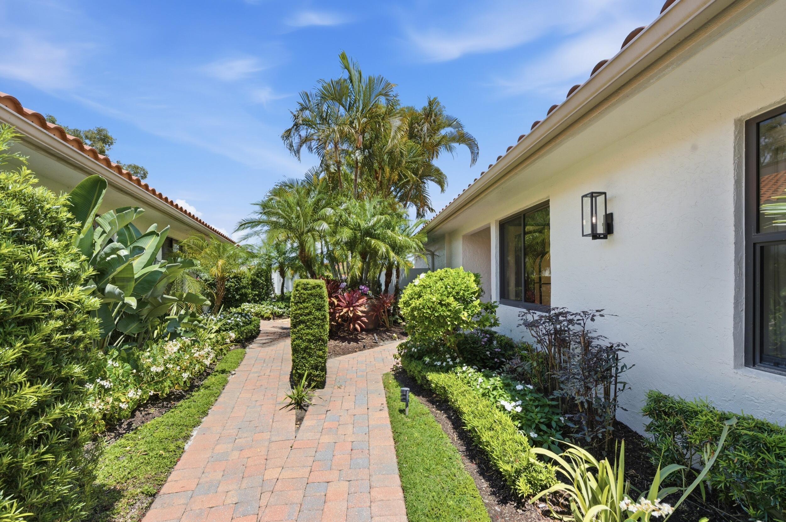2552 Sheltingham Drive