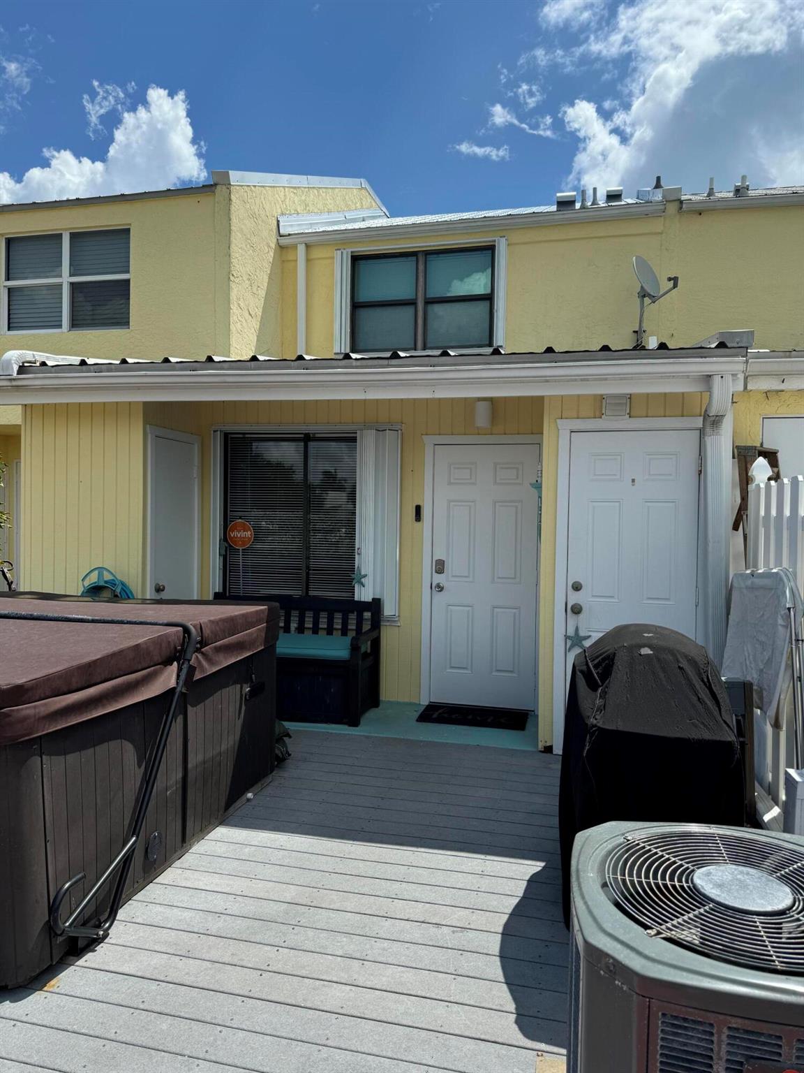 Looking to rent on the island with walking distance to the beach?? Look no further, offering the downstairs of this 2 story condo. Upstairs is unoccupied and has owners items with its own entrance. Enjoy this furnished 1 bedroom, 1 bath with shower, kitchen, livingroom, patio and 2 parking spots with guest overflow if needed. Call us today for a private showing.