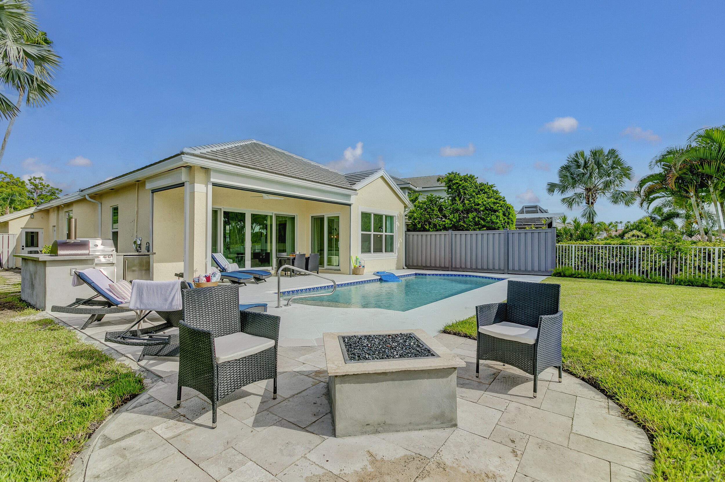 MASTERS AT EAGLETON 1 - Residential Lease