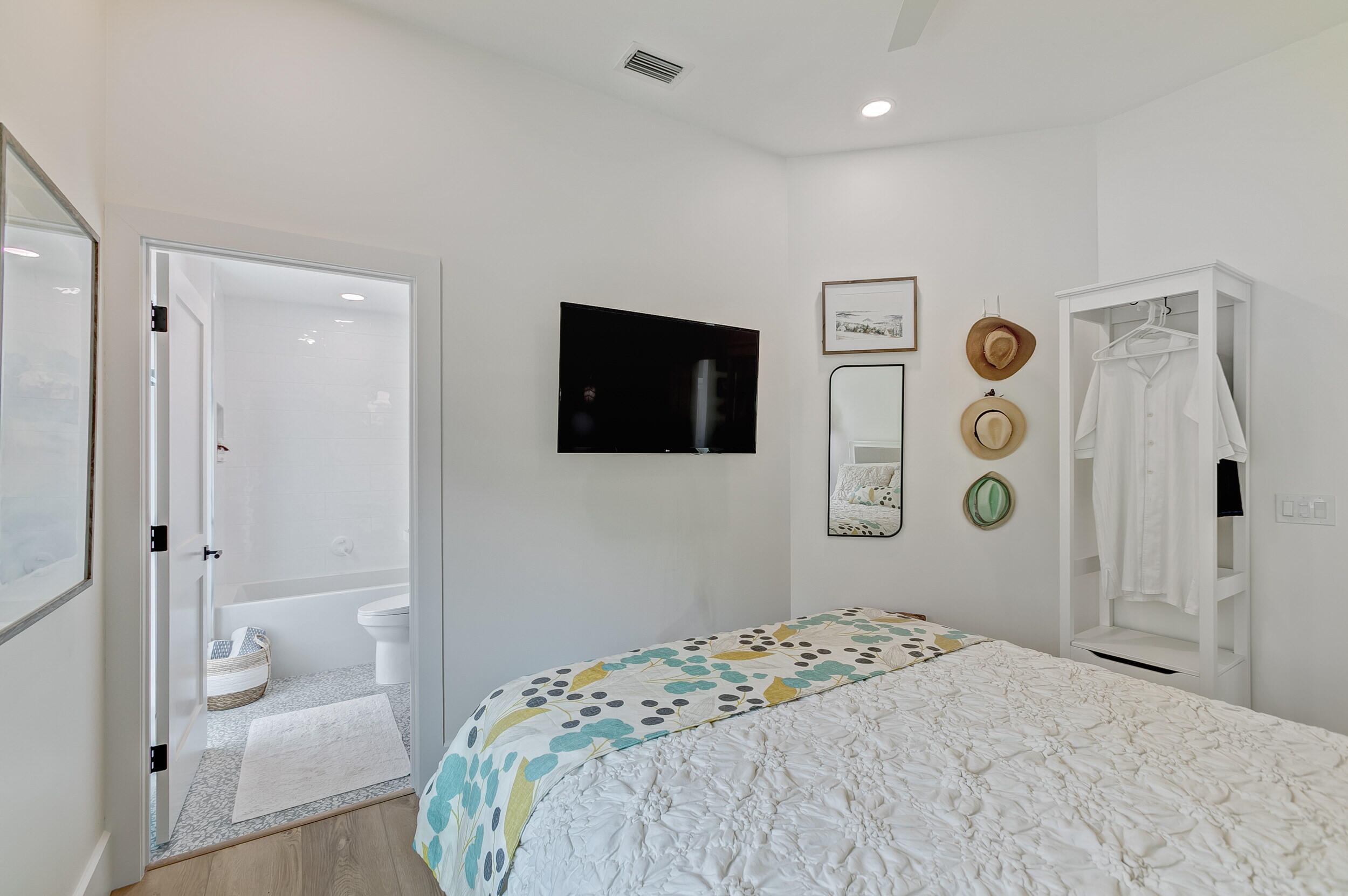 MASTERS AT EAGLETON 1 - Residential Lease