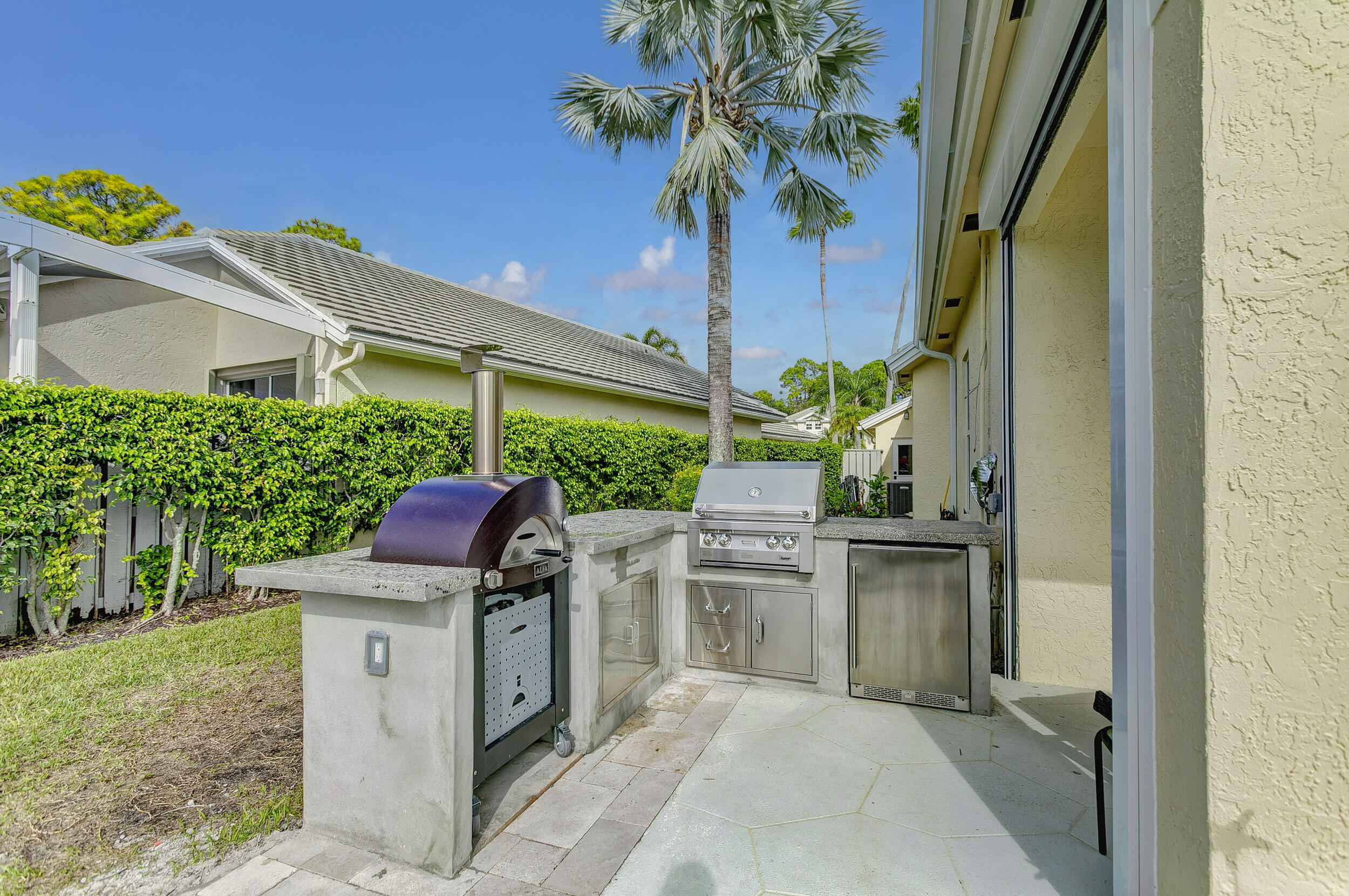 MASTERS AT EAGLETON 1 - Residential Lease