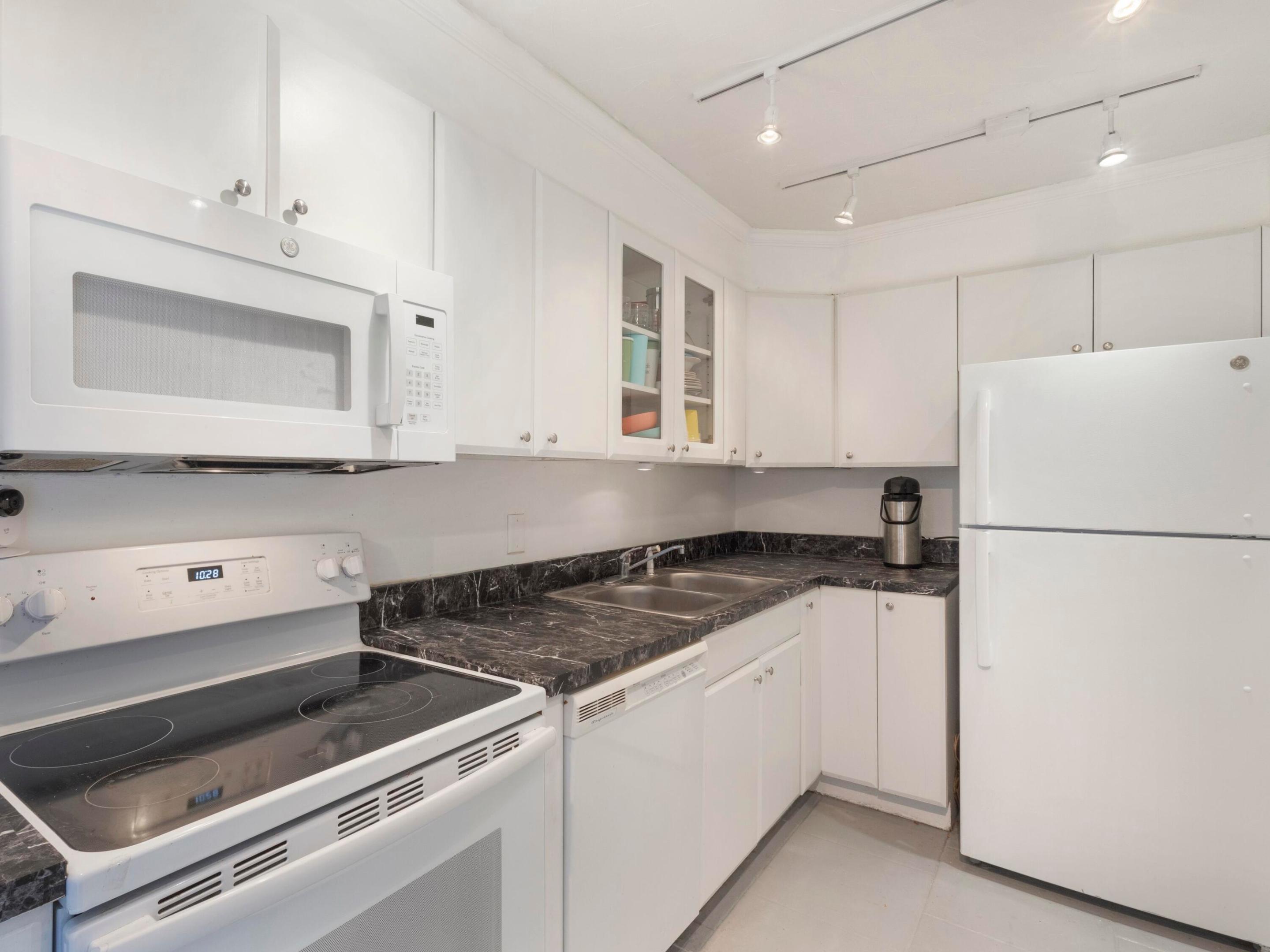 YORKTOWN CONDO - Residential