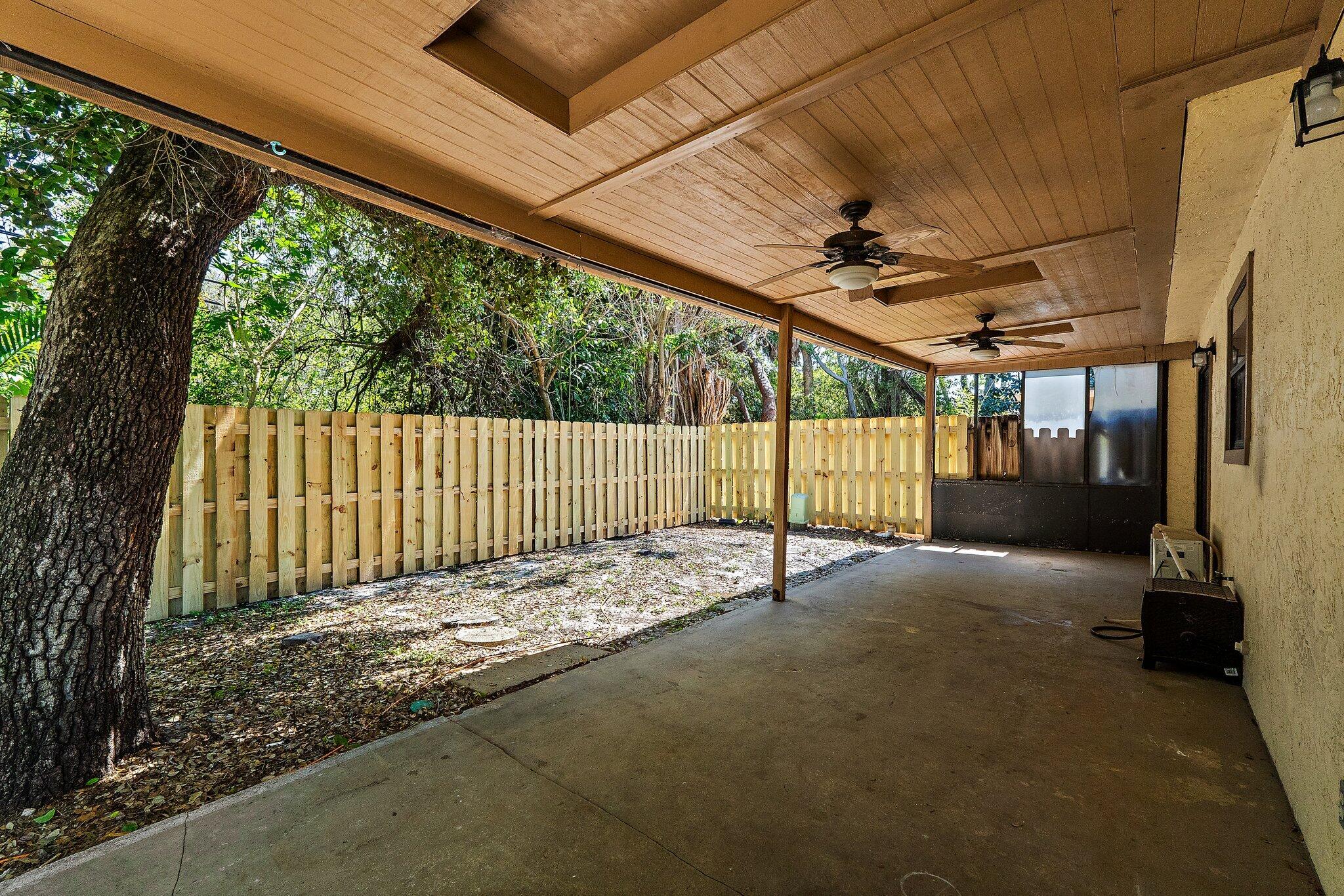 RAINWOOD EAST REPLAT - Residential