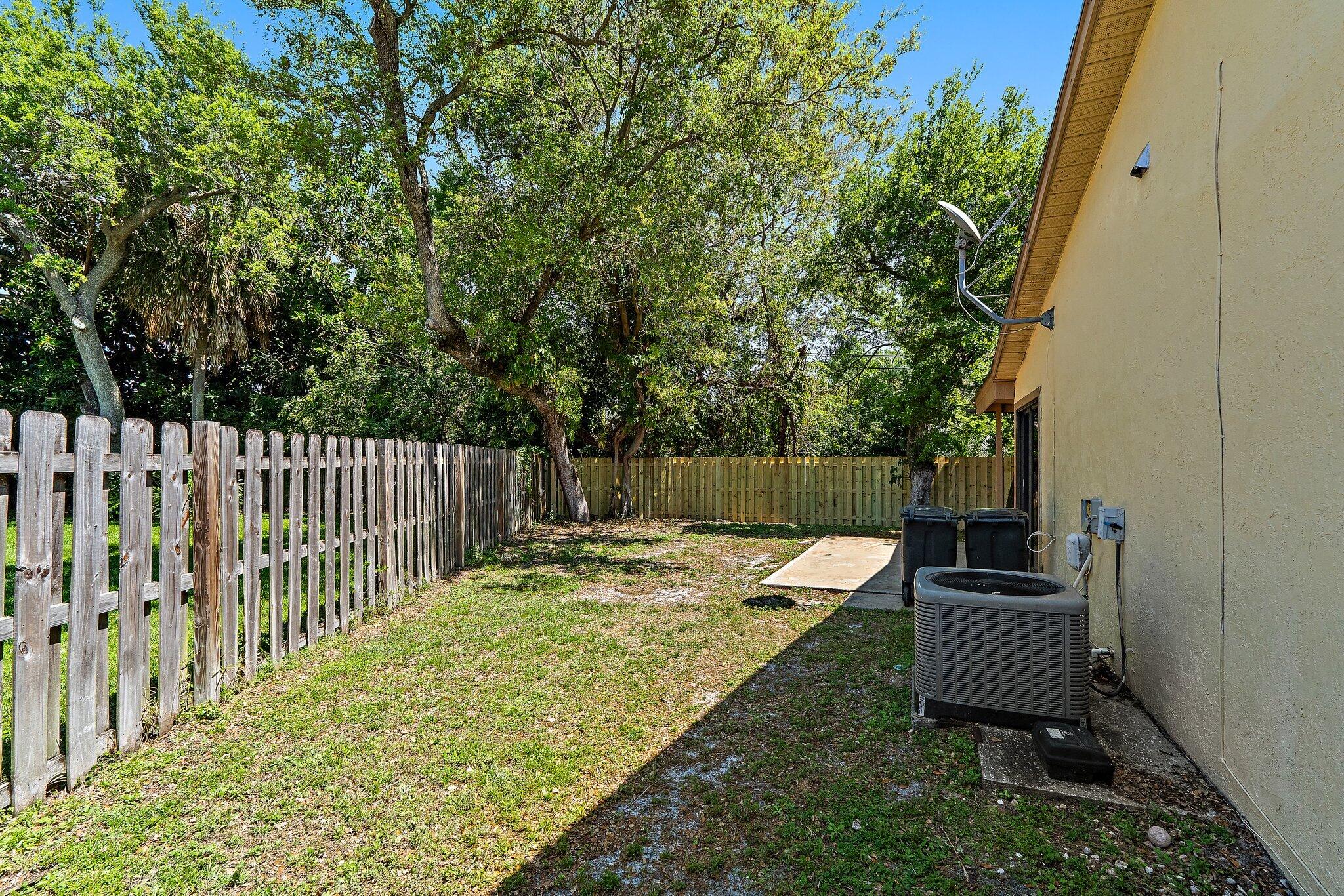 RAINWOOD EAST REPLAT - Residential