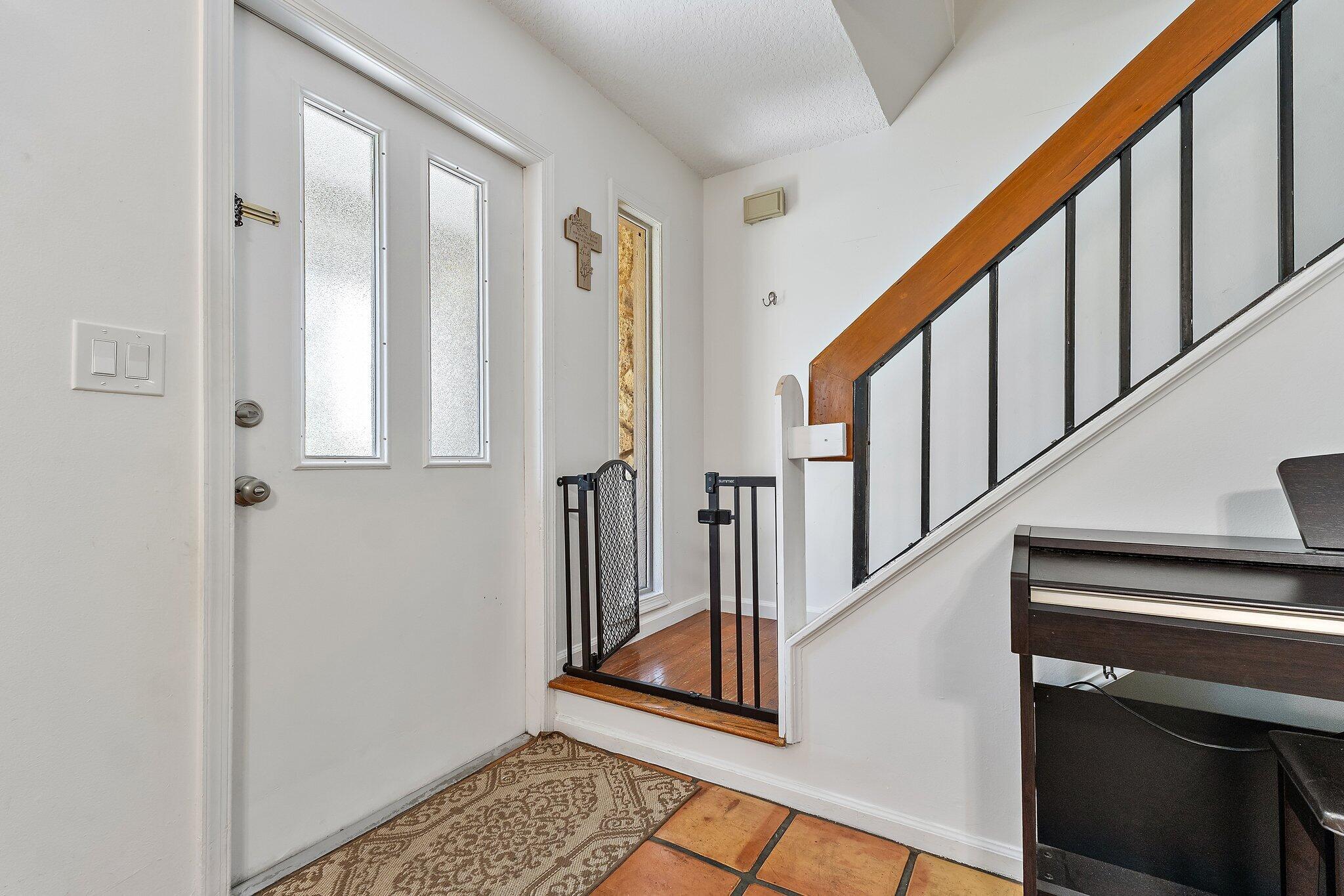 RAINWOOD EAST REPLAT - Residential