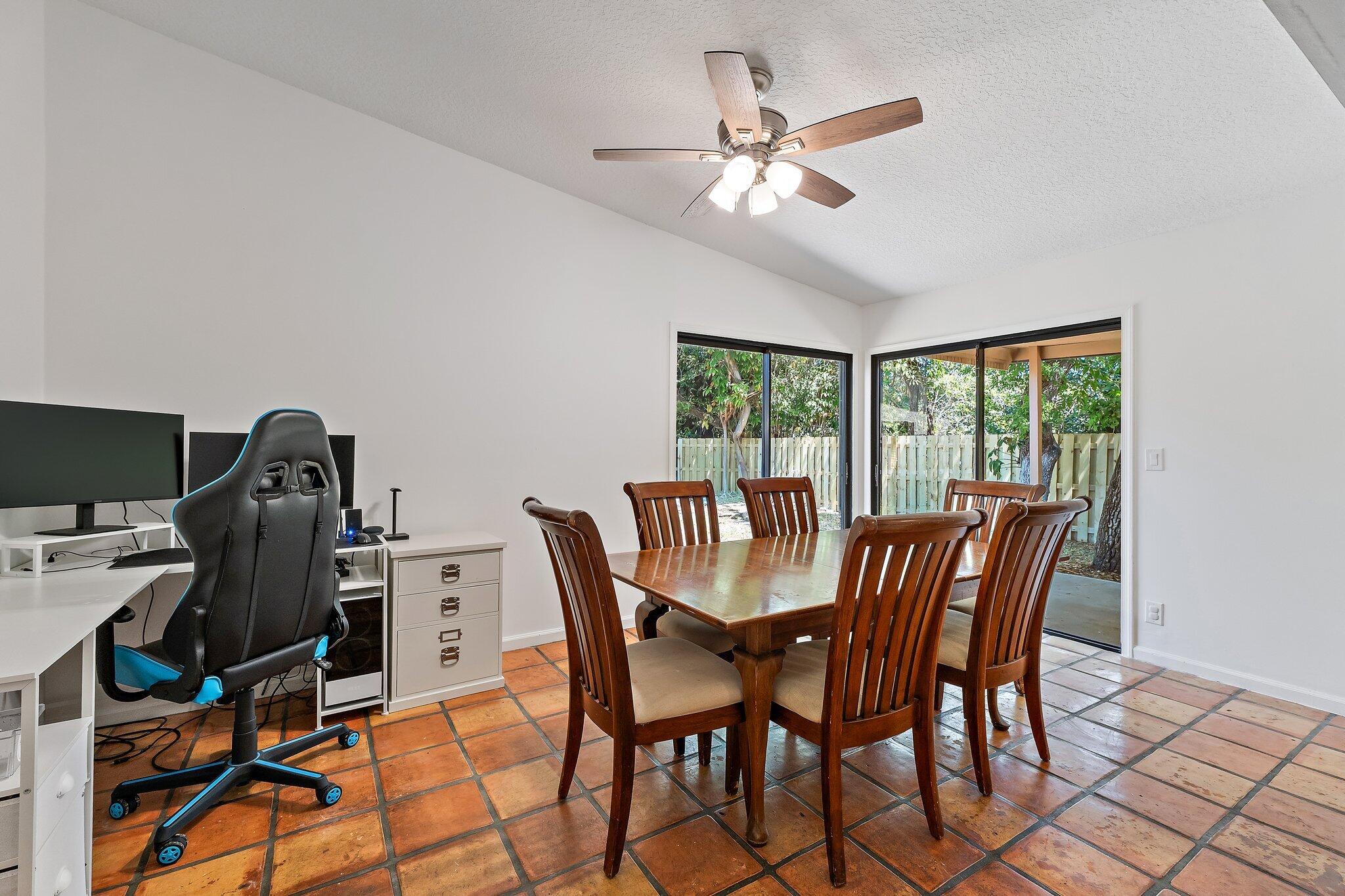 RAINWOOD EAST REPLAT - Residential