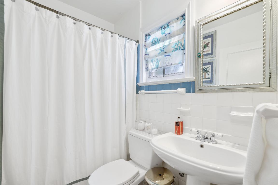 SOUTHLAND PARK - Residential Lease