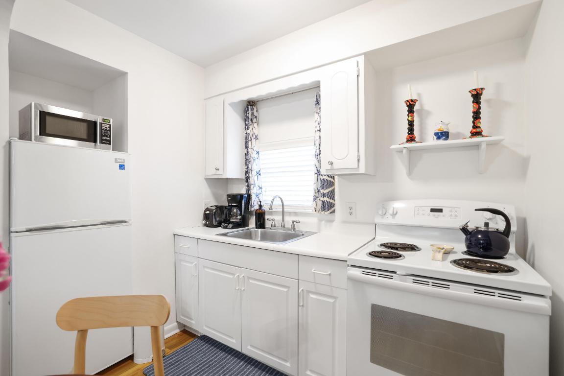 SOUTHLAND PARK - Residential Lease