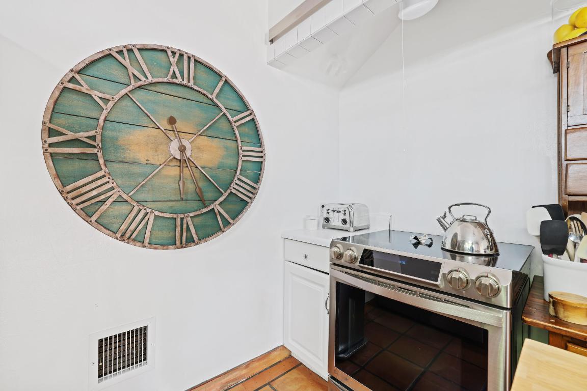 SOUTHLAND PARK - Residential Lease