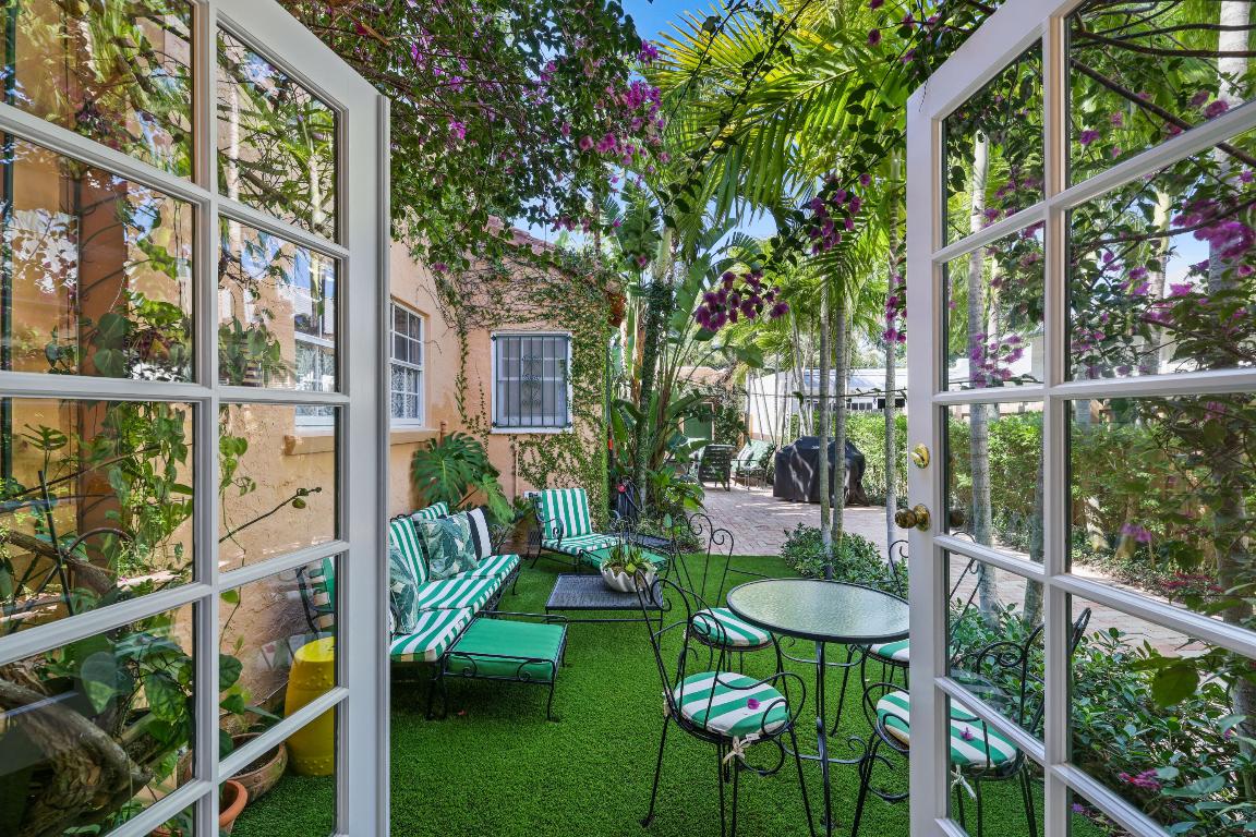 SOUTHLAND PARK - Residential Lease