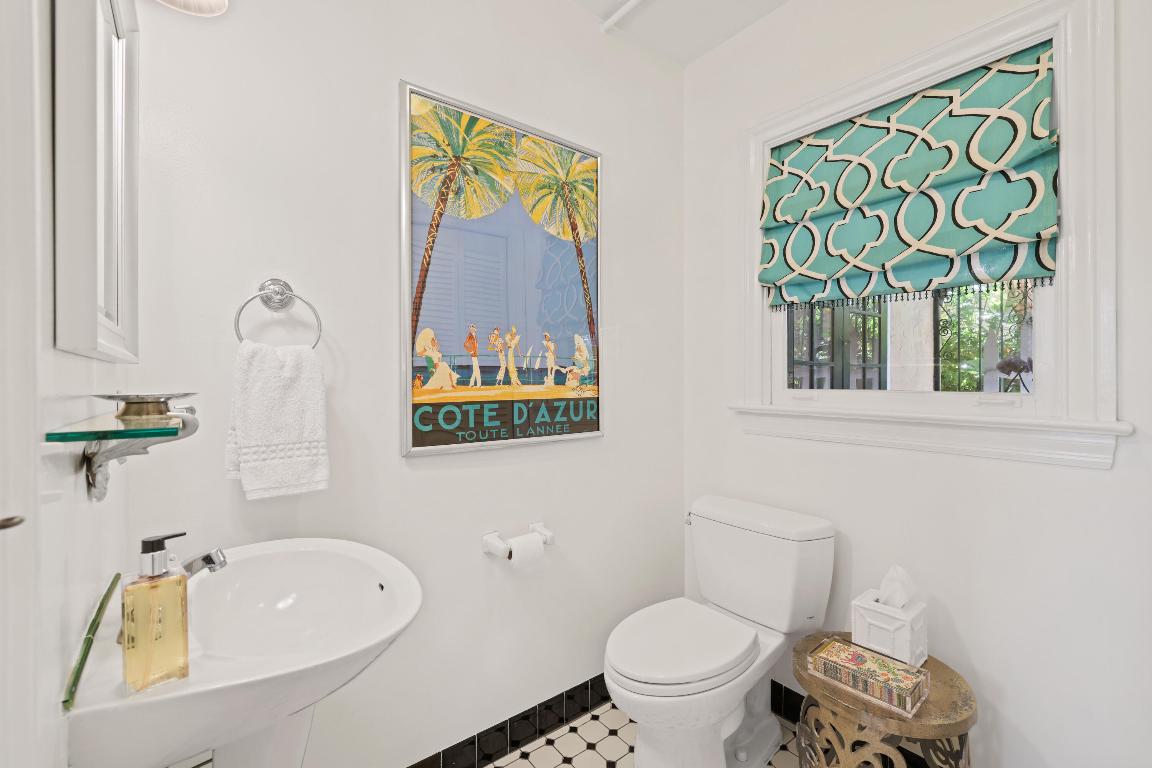 SOUTHLAND PARK - Residential Lease