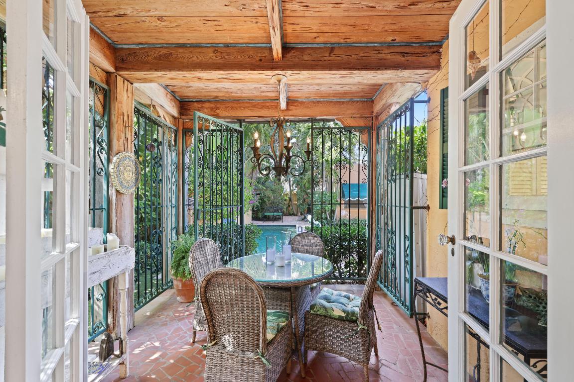 SOUTHLAND PARK - Residential Lease