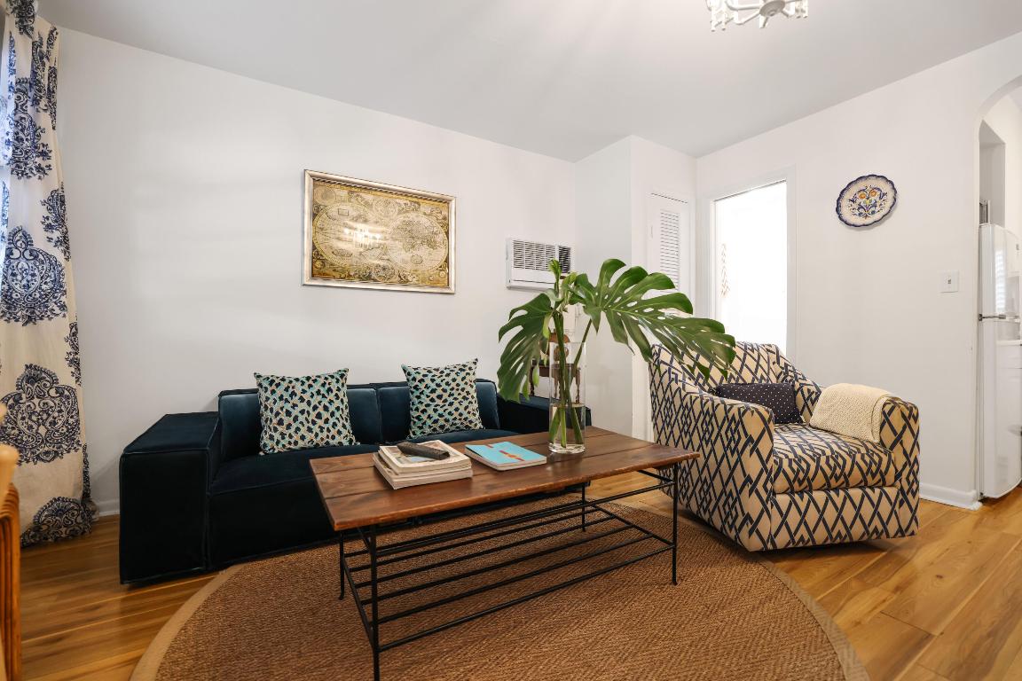 SOUTHLAND PARK - Residential Lease