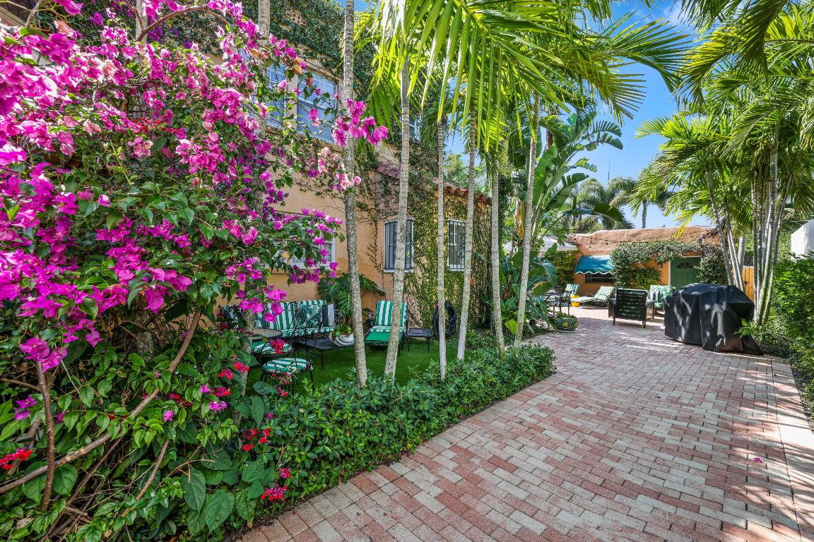 SOUTHLAND PARK - Residential Lease