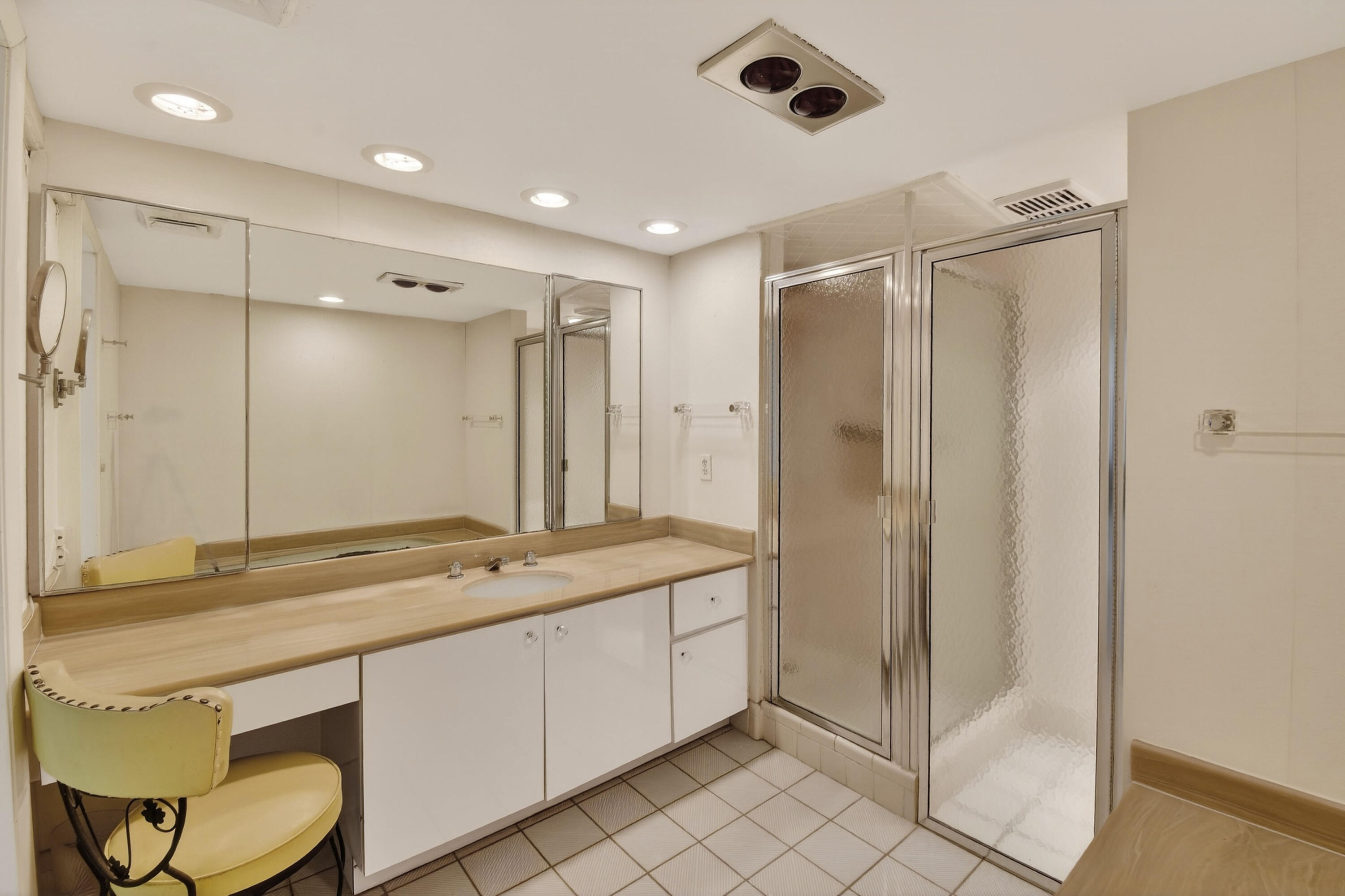 SUN AND SURF ONE HUNDRED AND THIRTY CONDOS - Residential